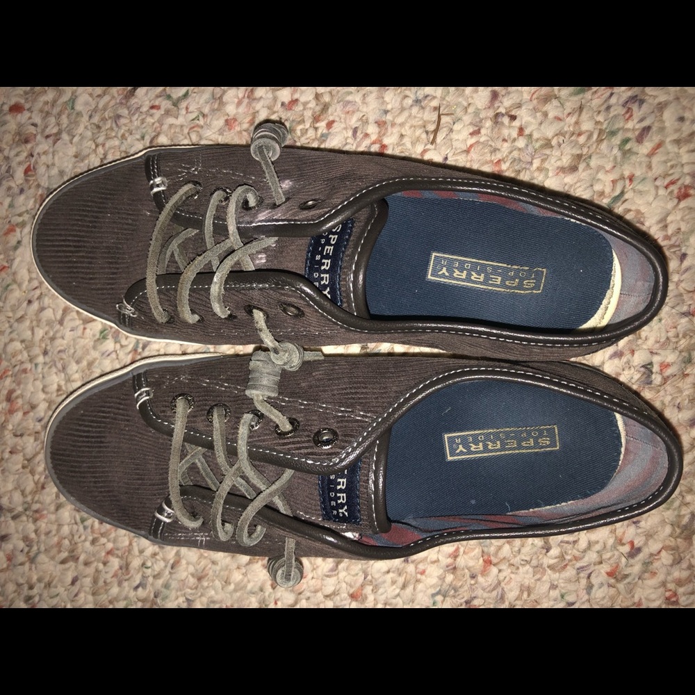 Sperry Corduroy Sneakers 8.5 M